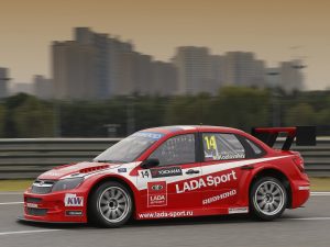 2014 Lada Granta WTCC