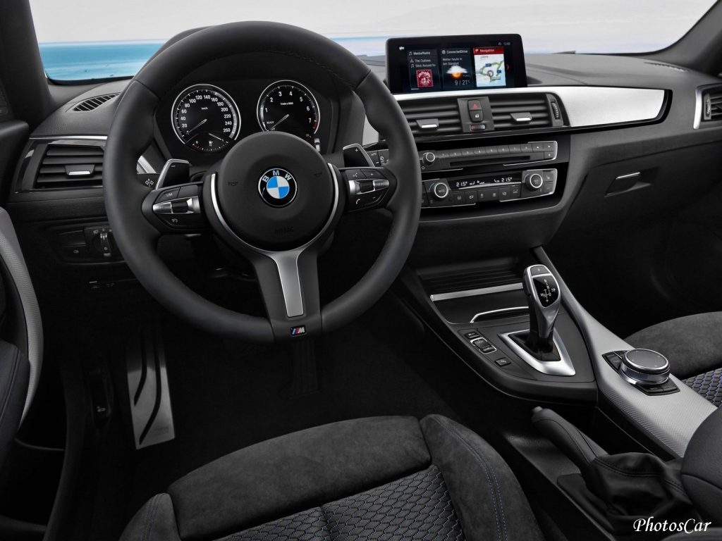 BMW M140i (2018)