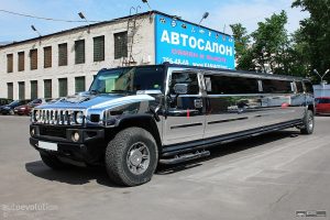 Hummer H2 Limo Chrome Russia