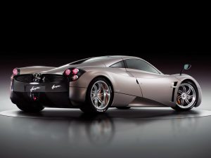 Pagani Huayra 2011