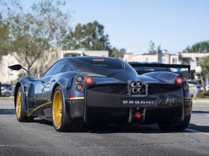 Pagani Huayra 730s 2015