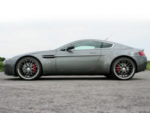 2009 Cargraphic - Aston Martin V8 Vantage