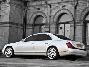 2011 Project Kahn Maybach 57 Wedding Commemorative