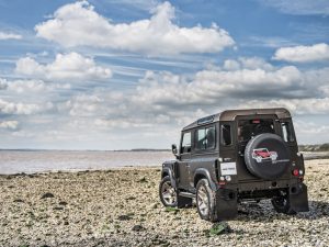 2014 Project Kahn Land Rover Defender SW 90