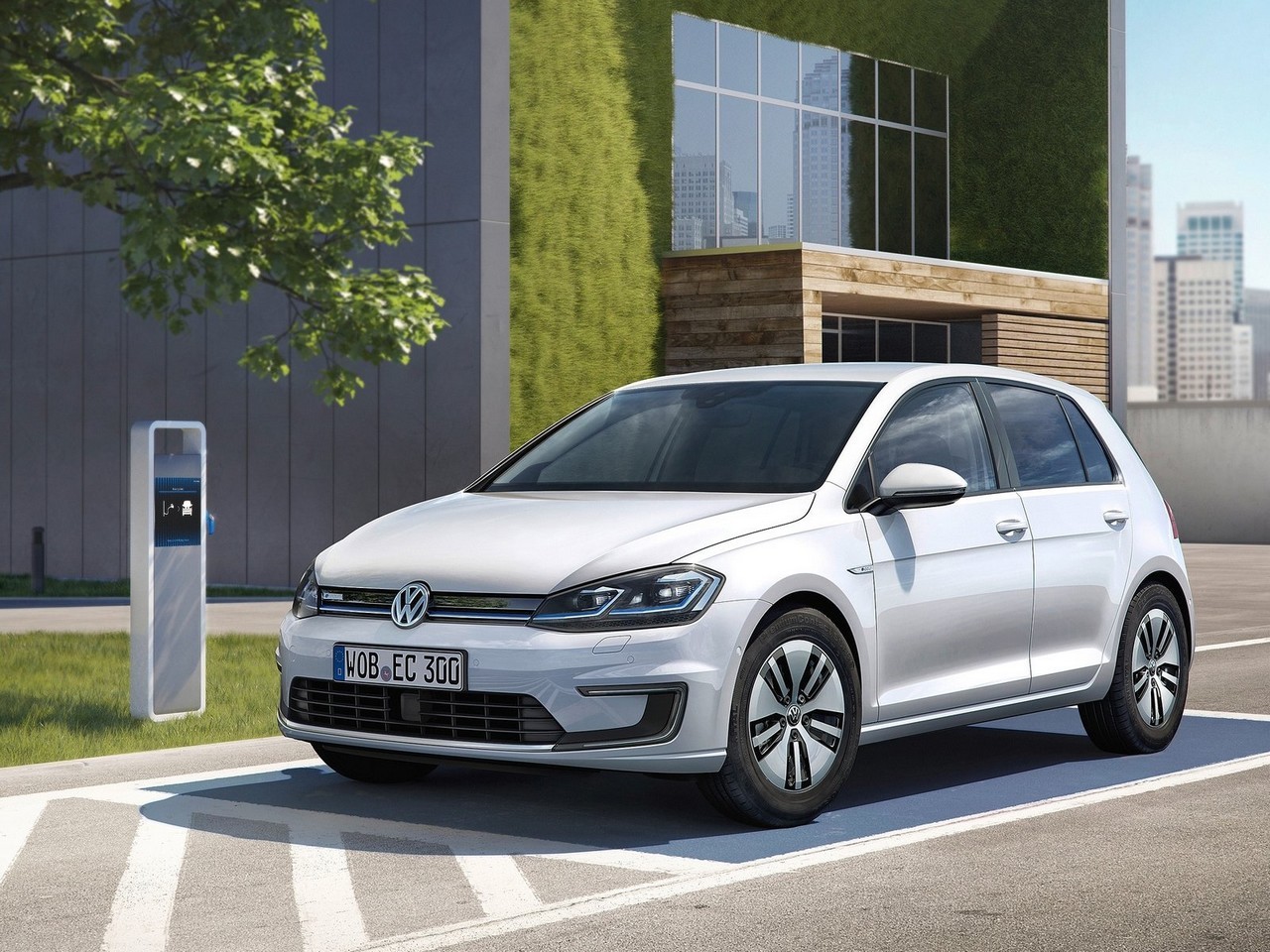 2017 Volkswagen e-Golf