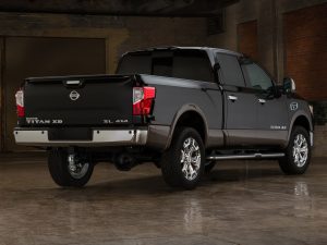 Nissan Titan Crew-Cab XD Pro4x 2015