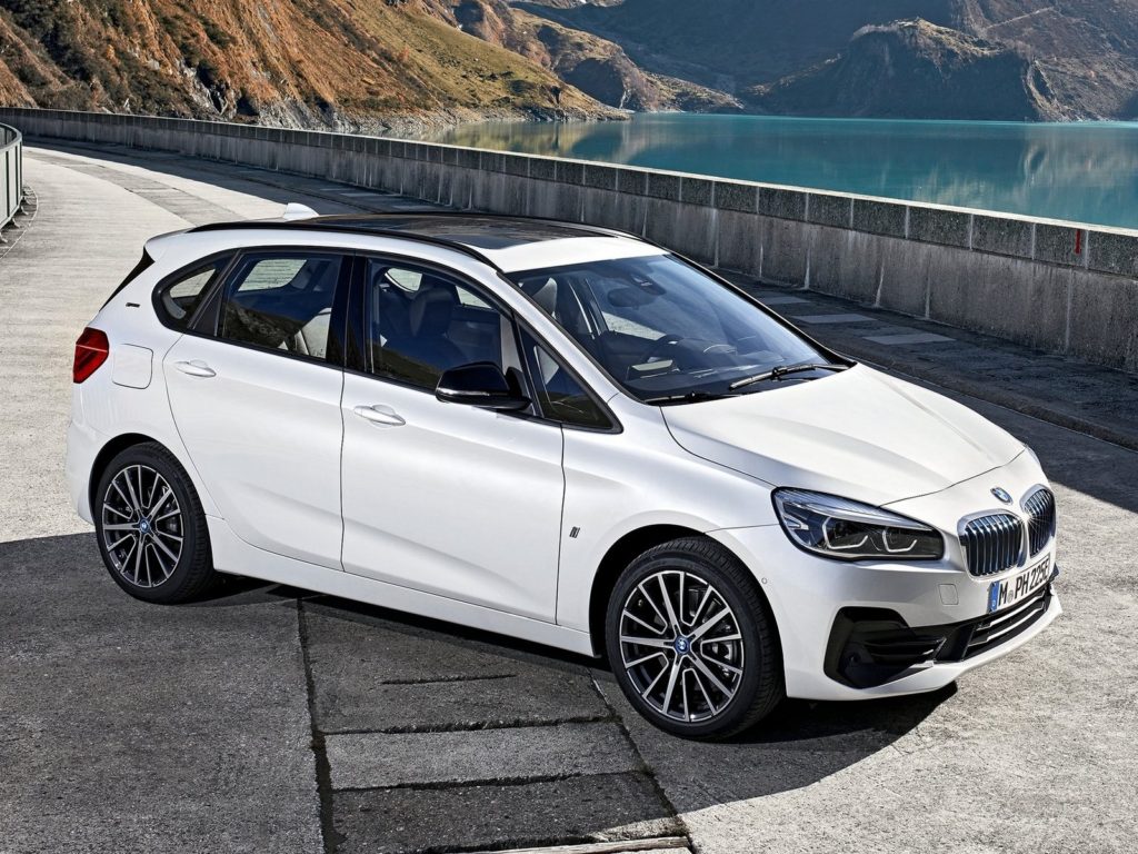 BMW 225xe iPerformance 2019 Modèle hybride rechargeable Photos