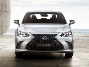 Lexus ES F-Sport 2019