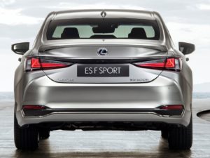 Lexus ES F-Sport 2019