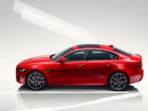 Jaguar XE 2020