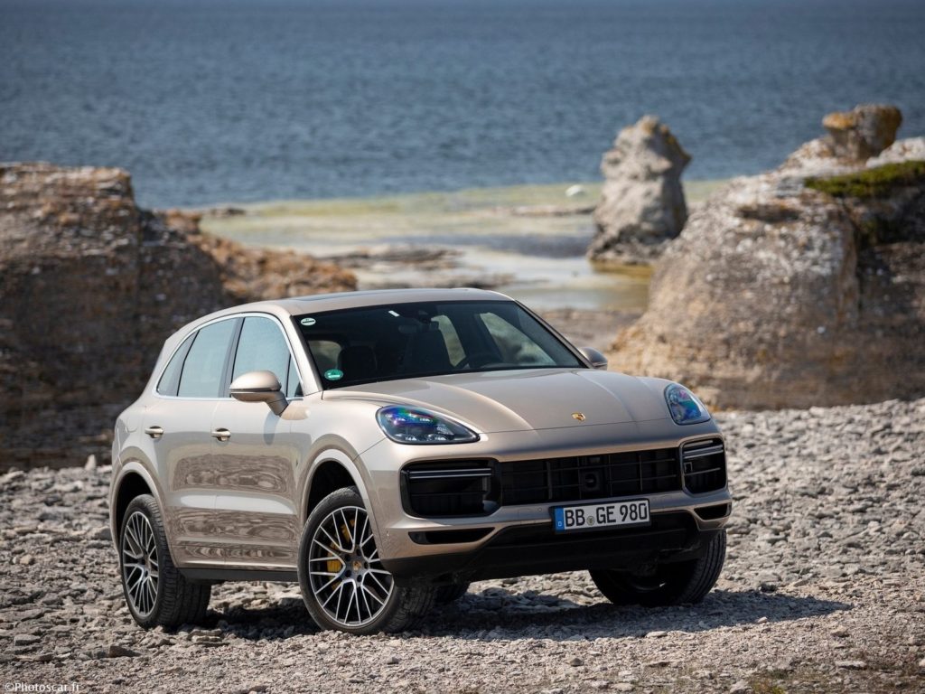 Porsche Cayenne Turbo S E-Hybrid 2020