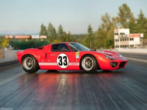 Ford GT40 (1033) Race Car 1966