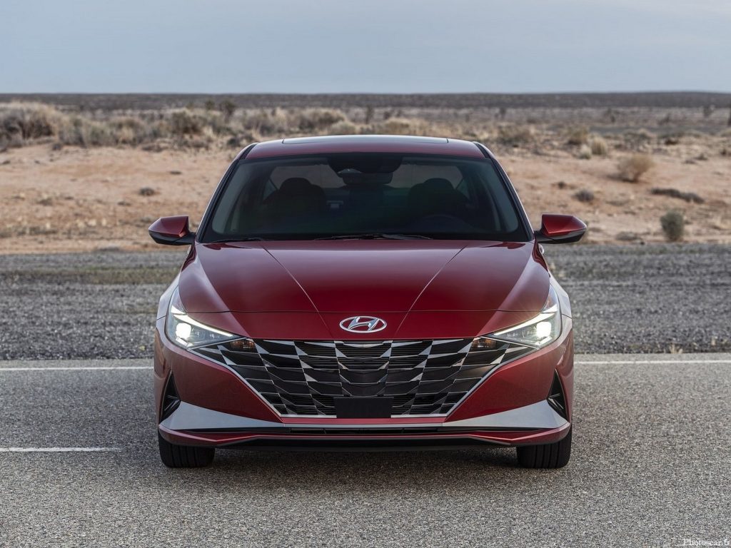 Hyundai Elantra 2021