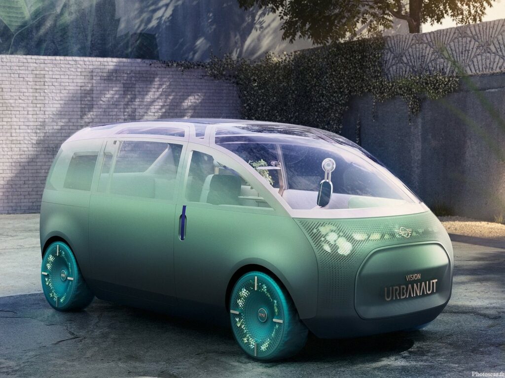 Mini Vision Urbanaut Concept 2020