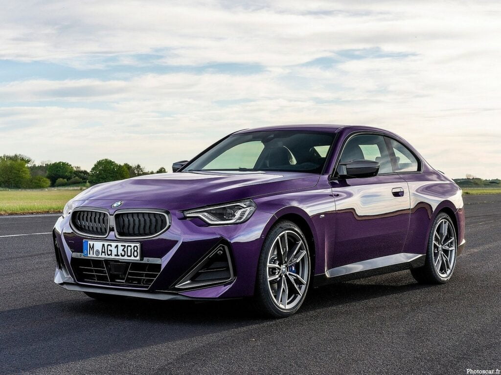 BMW M240i xDrive Coupe 2022