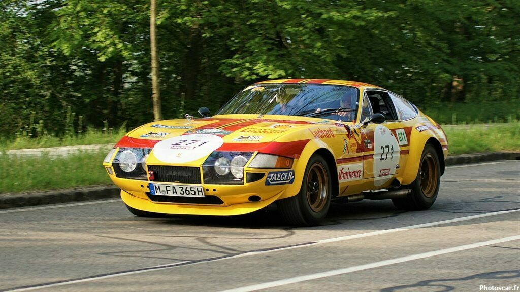 Tour Auto 2022 - Ferrari 365 GTB-4 Competizione 1975