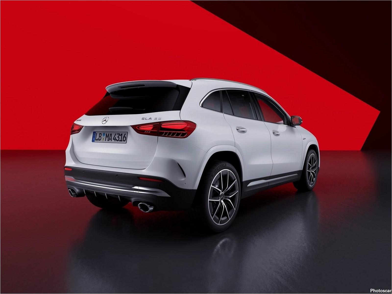 Mercedes Benz GLA 2024 Nouveau design avant et arrière Photoscar