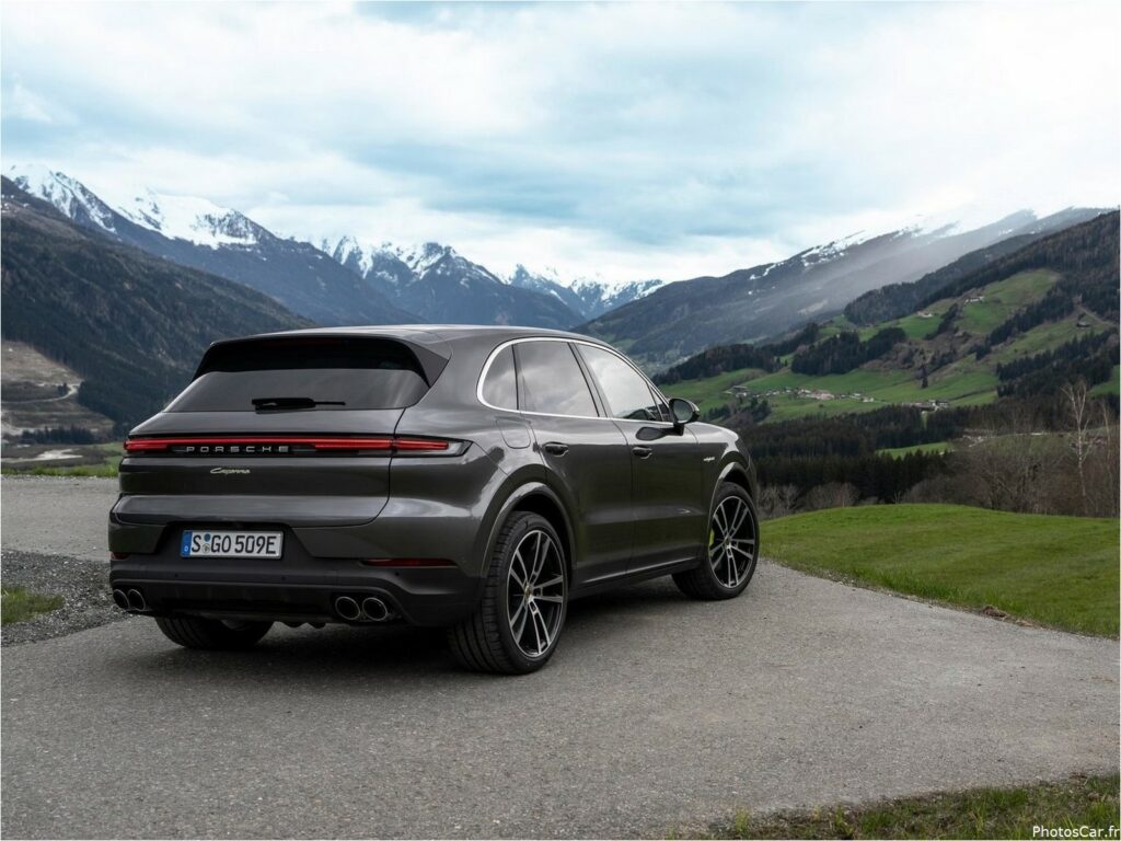 Porsche Cayenne 2024 Même Corps, Nouveau Visage Photoscar