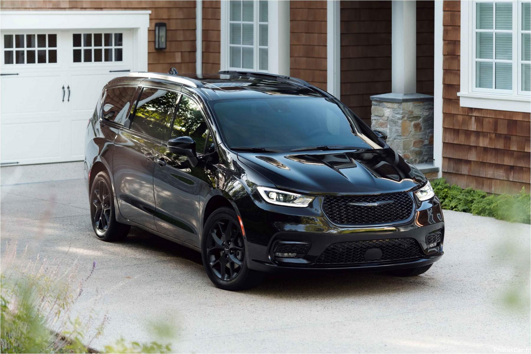 Chrysler Pacifica Limited S 2023