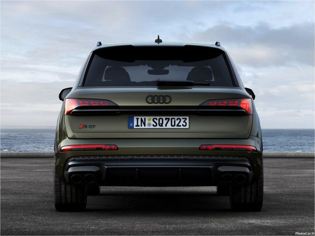 Audi SQ7 2025