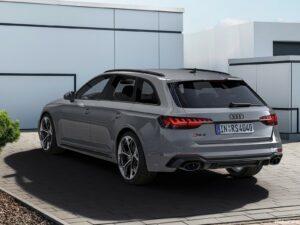 Audi RS4 Avant competition plus 2023