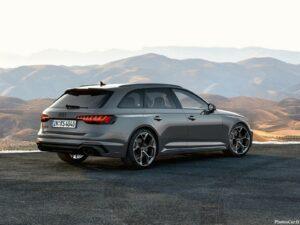 Audi RS4 Avant competition plus 2023