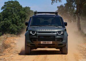 Land Rover Defender Octa 2025