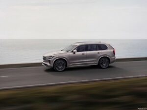 Volvo XC90 2025