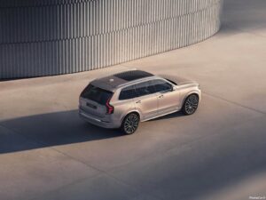 Volvo XC90 2025