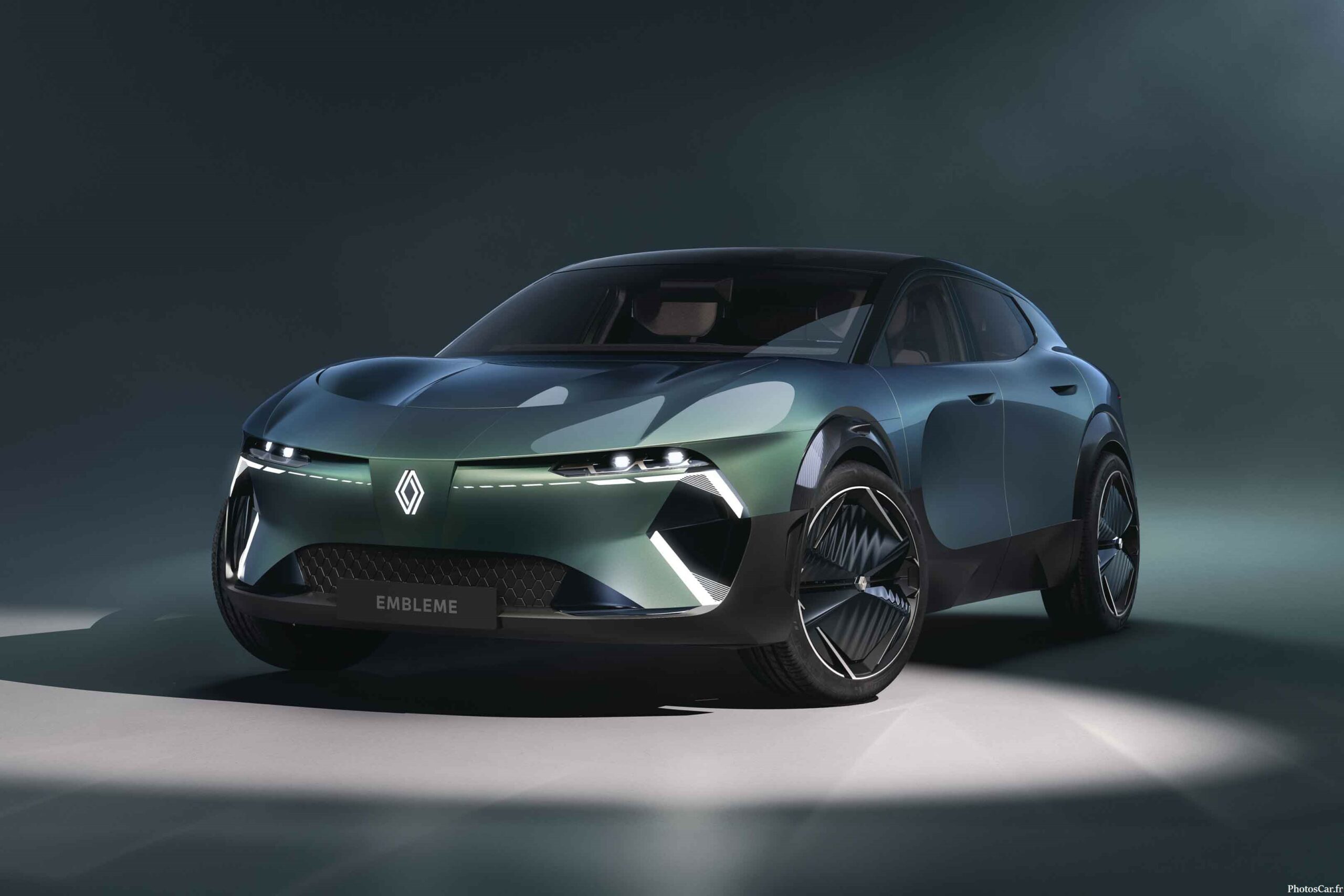 Renault Embleme Concept 2024